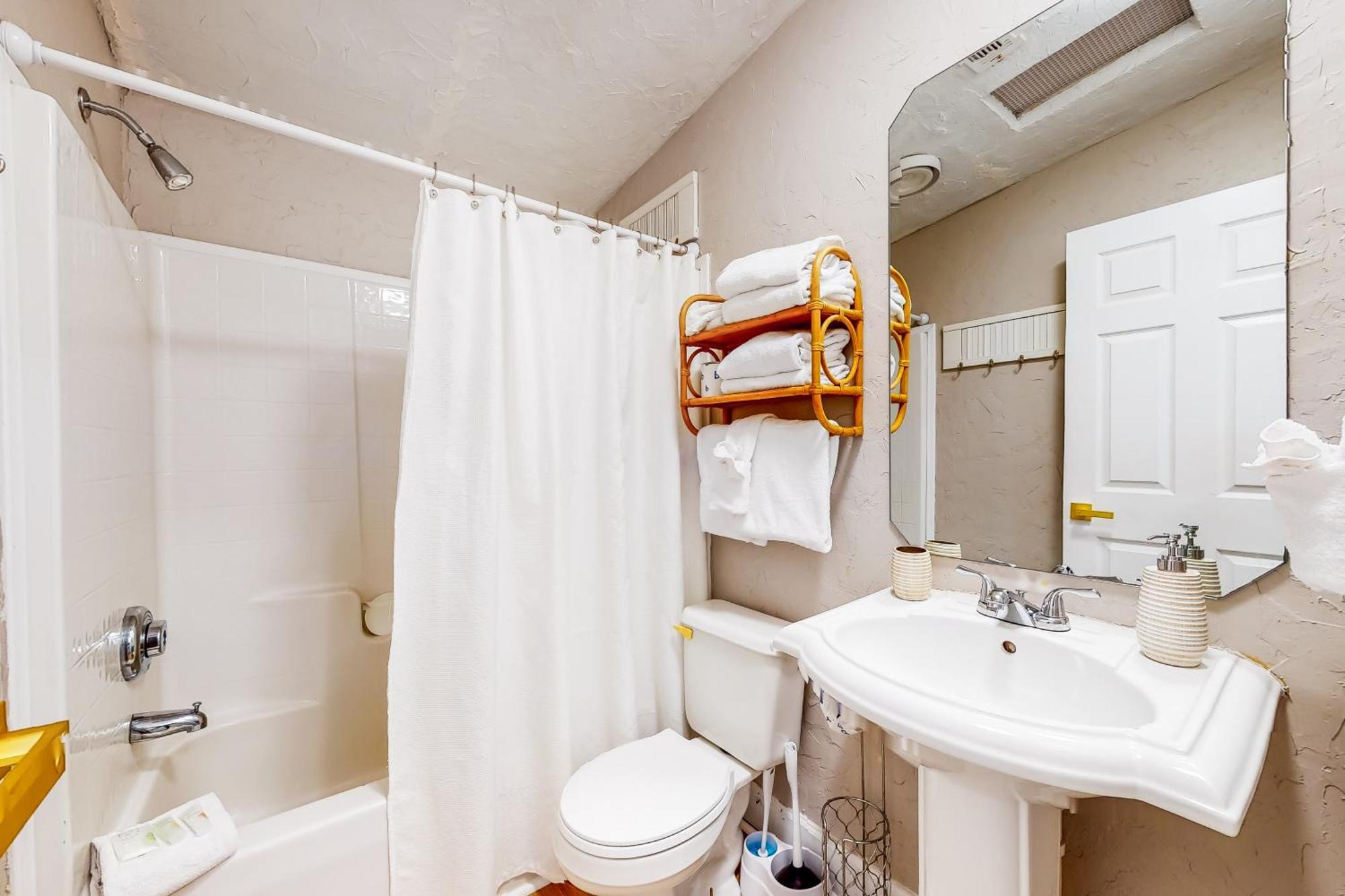 Twin Lakes Cottage Панама Сити Бийч Екстериор снимка